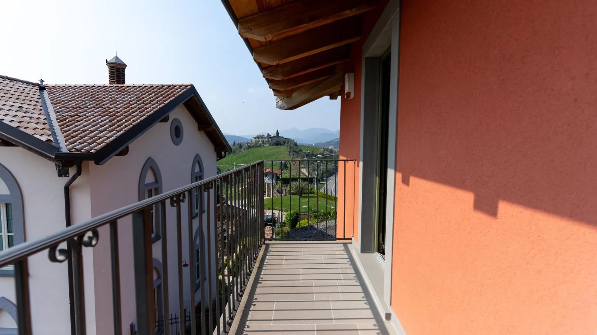 Bed & Breakfast B&B La Pentola Dei Sogni Scanzorosciate Italy